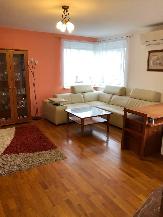 Apartment Tekelova 95M2 Prešov Exterior foto